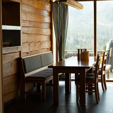 Hotel Kristian Kubova Hut Exterior photo